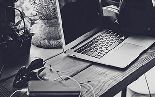 乐鱼网站-施罗德无视争冠球队招募：我只想继续留在雷霆